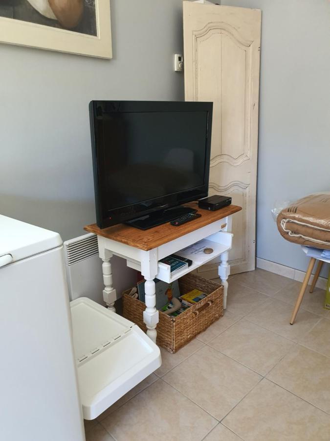 Le Cottage De Mag Cerences  Eksteriør bilde